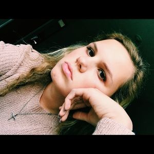 Meet your Posher, Jenna